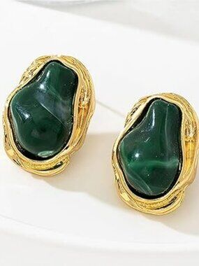 NEW Chunky Baroque Green Pearl Statement Earrings Gold Statement Trendy Jewelry